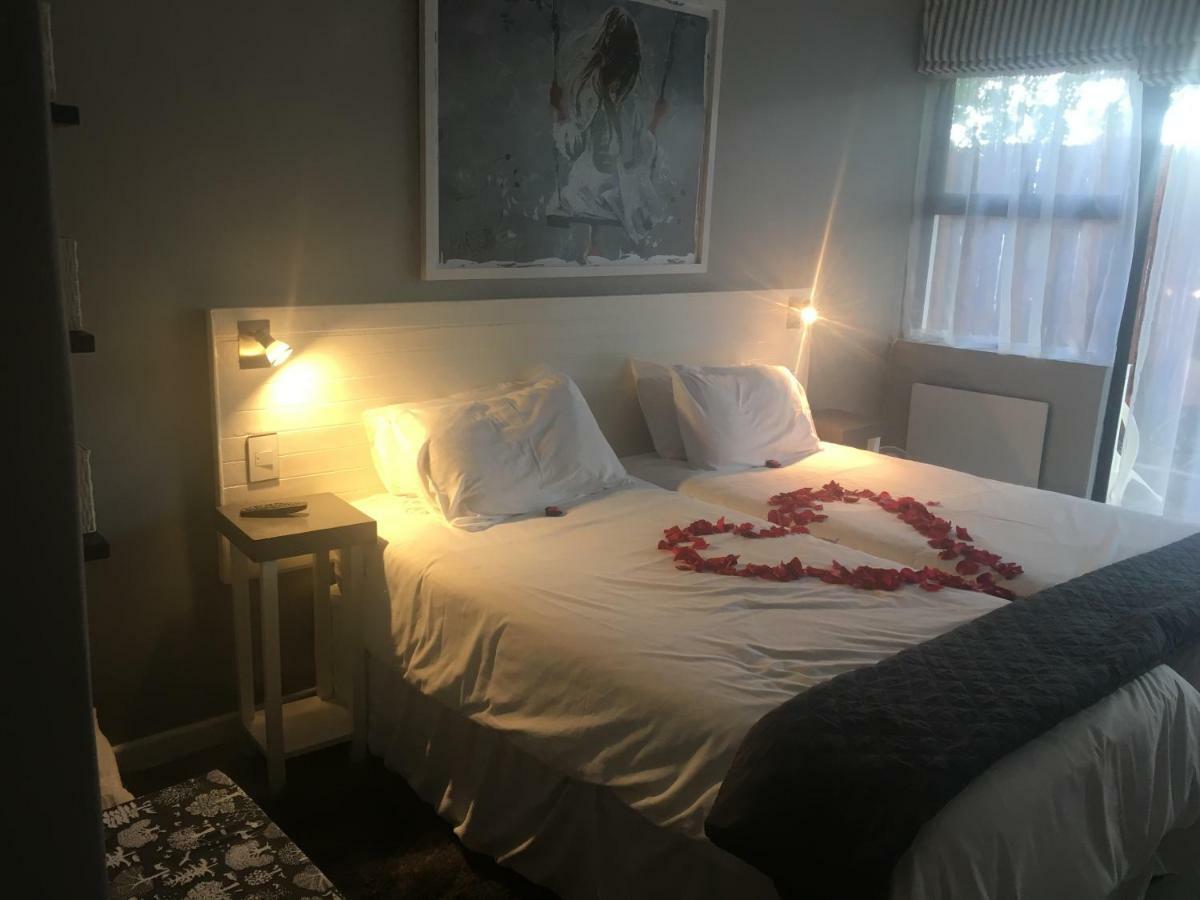 Rouana Guest Farm Hotel Stellenbosch Bagian luar foto